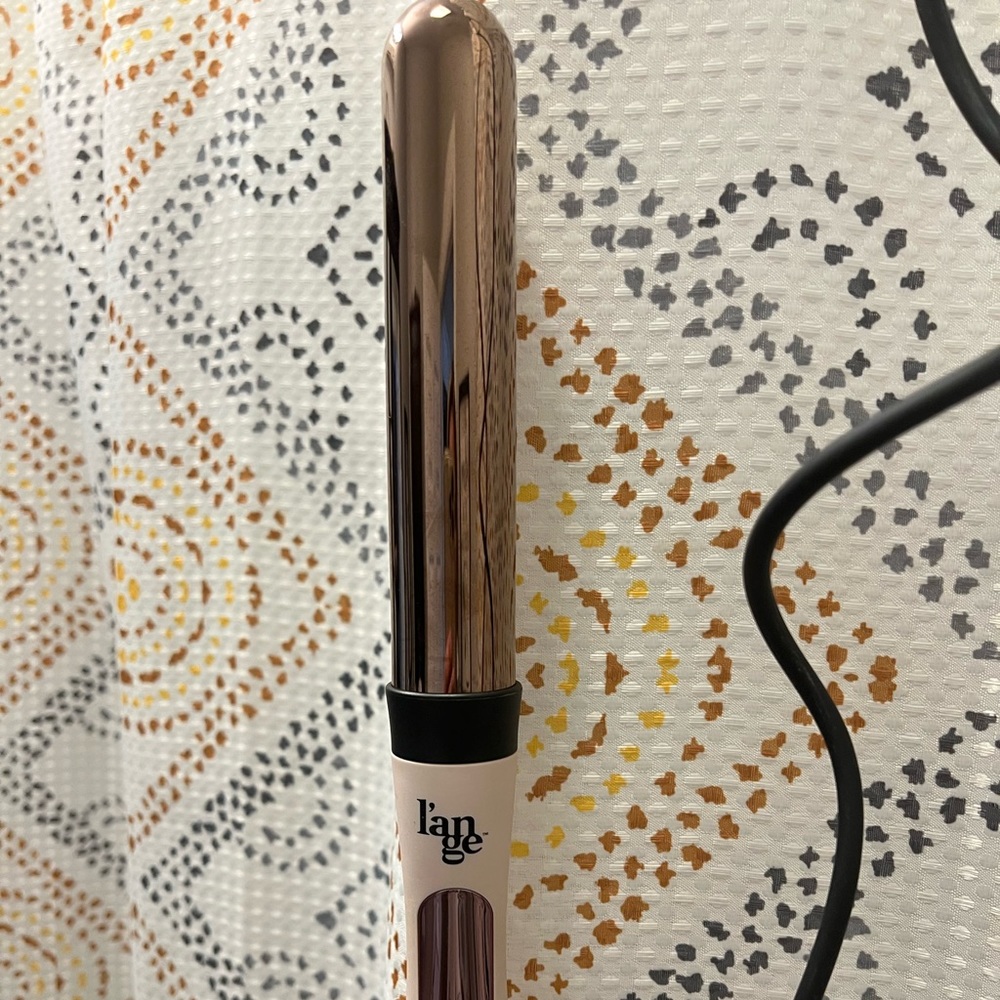 L’ange titanium curling wand